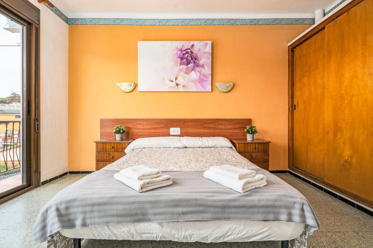 Hostal La Marina Platja d'Aro Ngoại thất bức ảnh